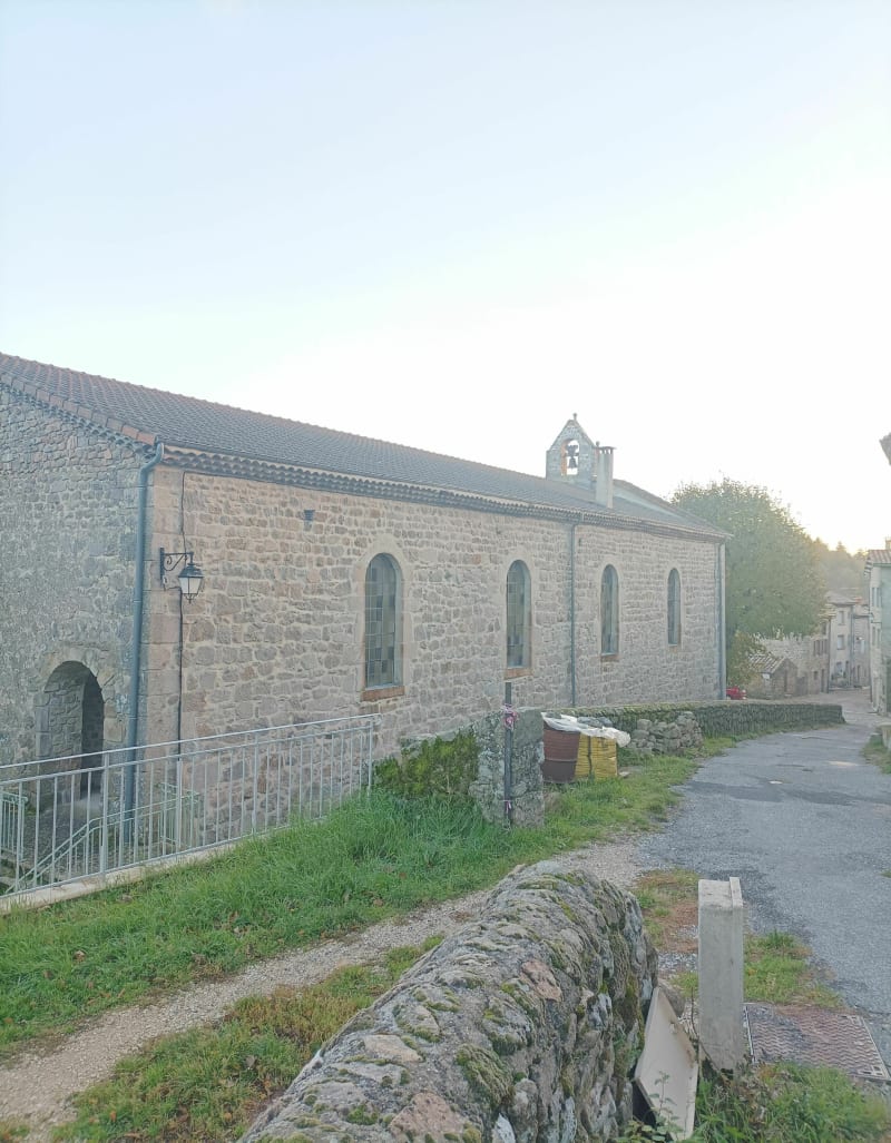 Joli tour au dessus de Chalencon par l'oppidum - Chalencon