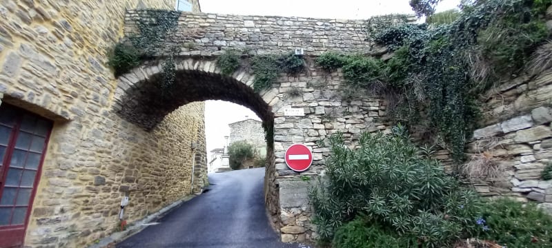 Vers la grotte des Camisards d'Euzet - Saint-Maurice-de-Cazevieille