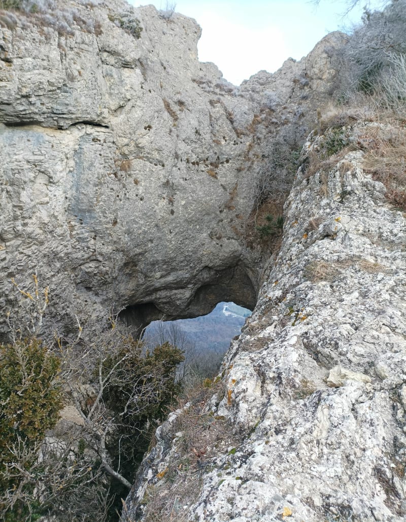 Joli tour sur le plateau d'Eyzahut par le trou du Furet - Eyzahut