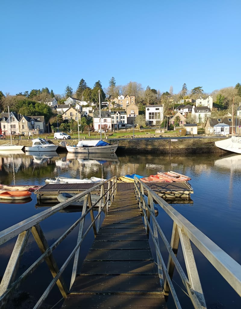 Tour de Pont-Aven et le Bourg Neuf - Pont-Aven