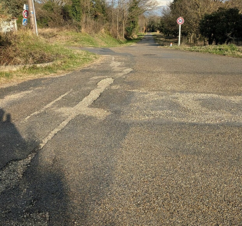 Étang Saint-Louis et Montségur à VTT - Solérieux