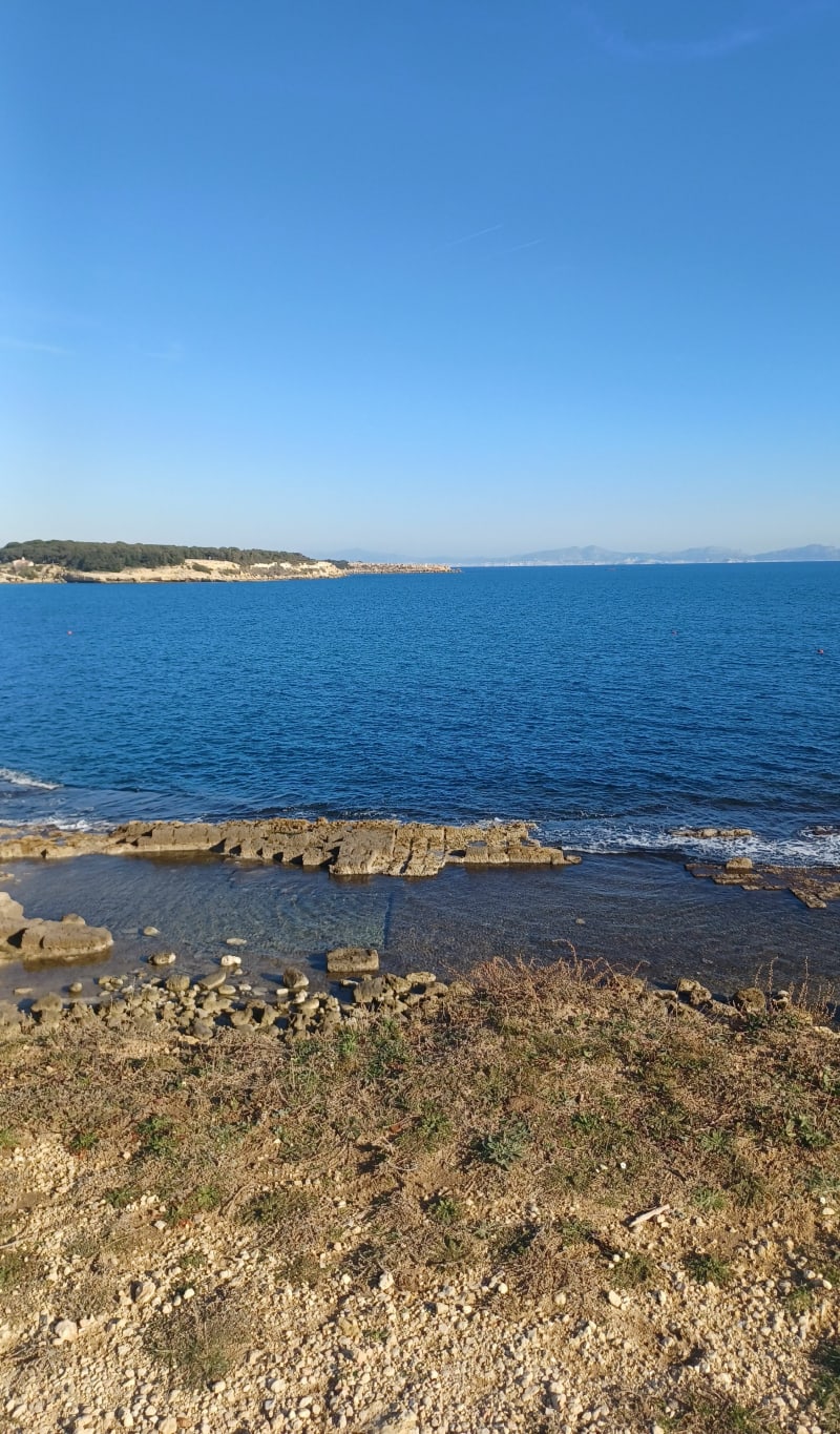 Balade des campings au phare de Cap Couronne - Martigues