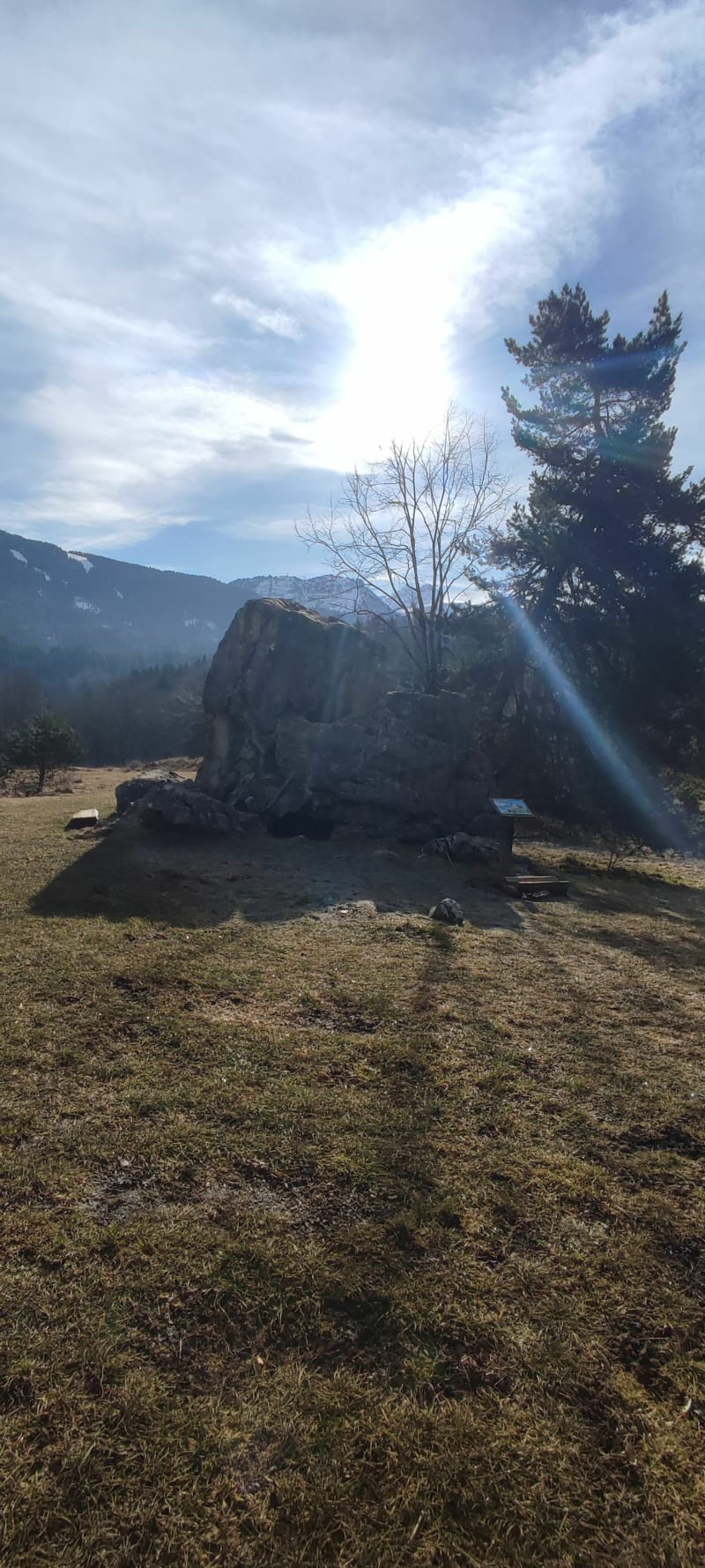 La pierre à Laya - Arâches-la-Frasse