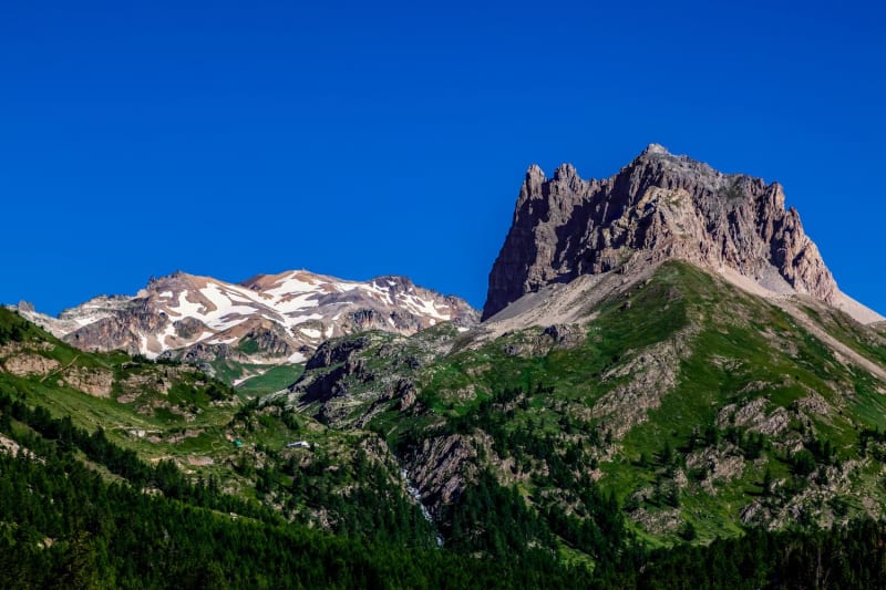 Vue sur le mont Thabor délimitant la vallée Étroite