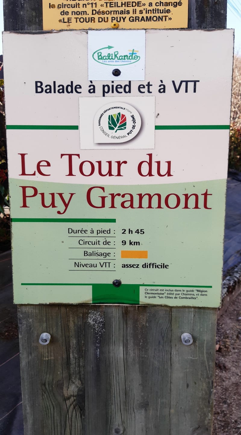 Tour du Puy Gramont depuis Teilhède - Teilhède