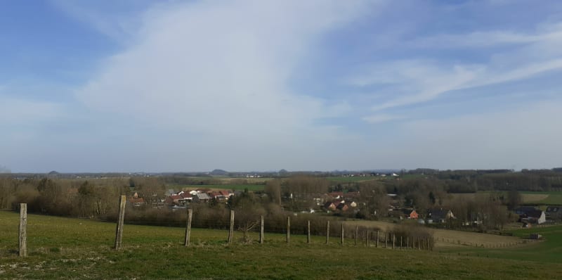 Le sentier du Pignolet, par Bois de Nédonchel - Nédon