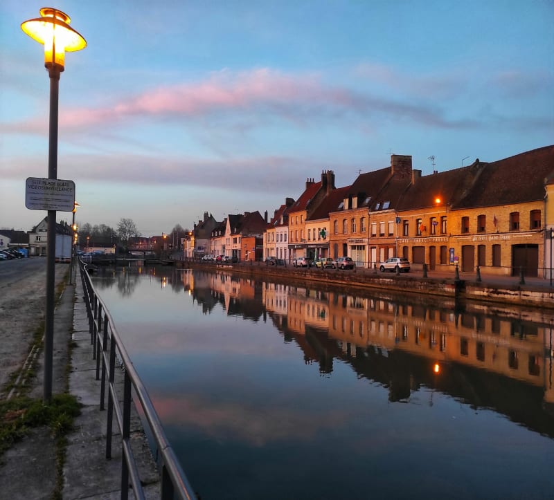 Au fil de l'eau des faubourgs aux quais de la ville de St-Omer - Saint-Omer
