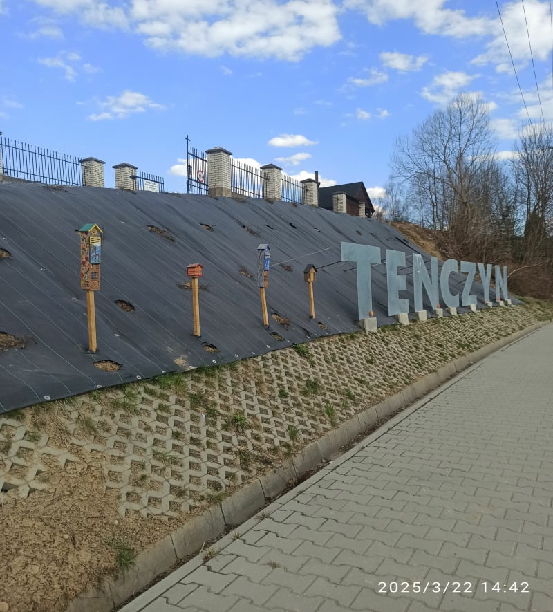 Z Tenczyna na Szczebel zielonym szlakiem - Tenczyn