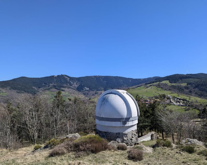 Sur les crêtes et dans les bois autour de la Valla - La Valla-en-Gier
