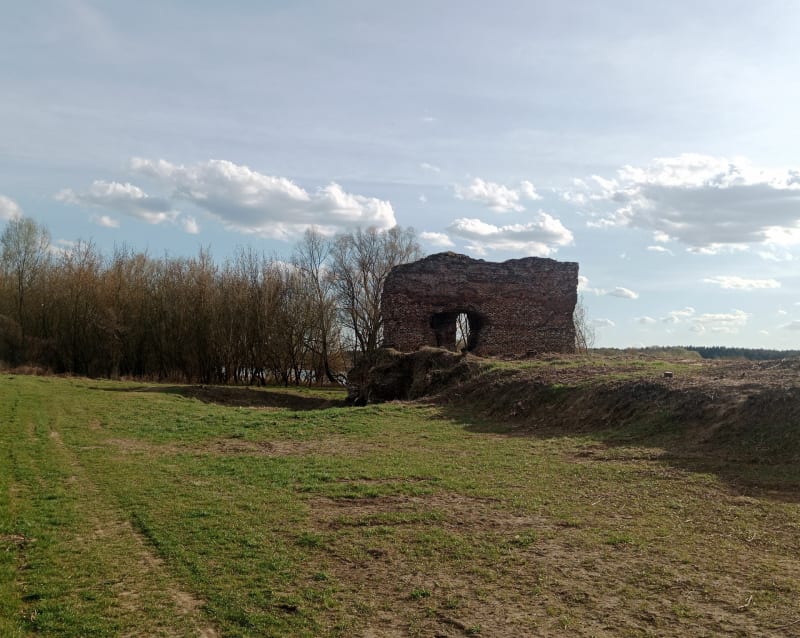 Spacer do zamku w Złotorii - Złotoria