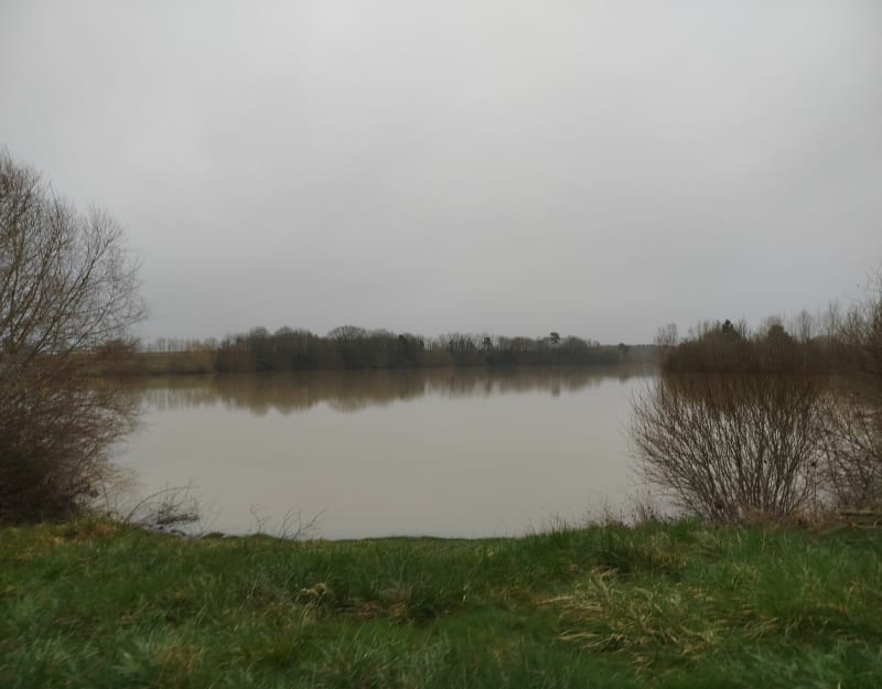 Randonnée dans la campagne Luzilloise, par la Roche - Luzillé
