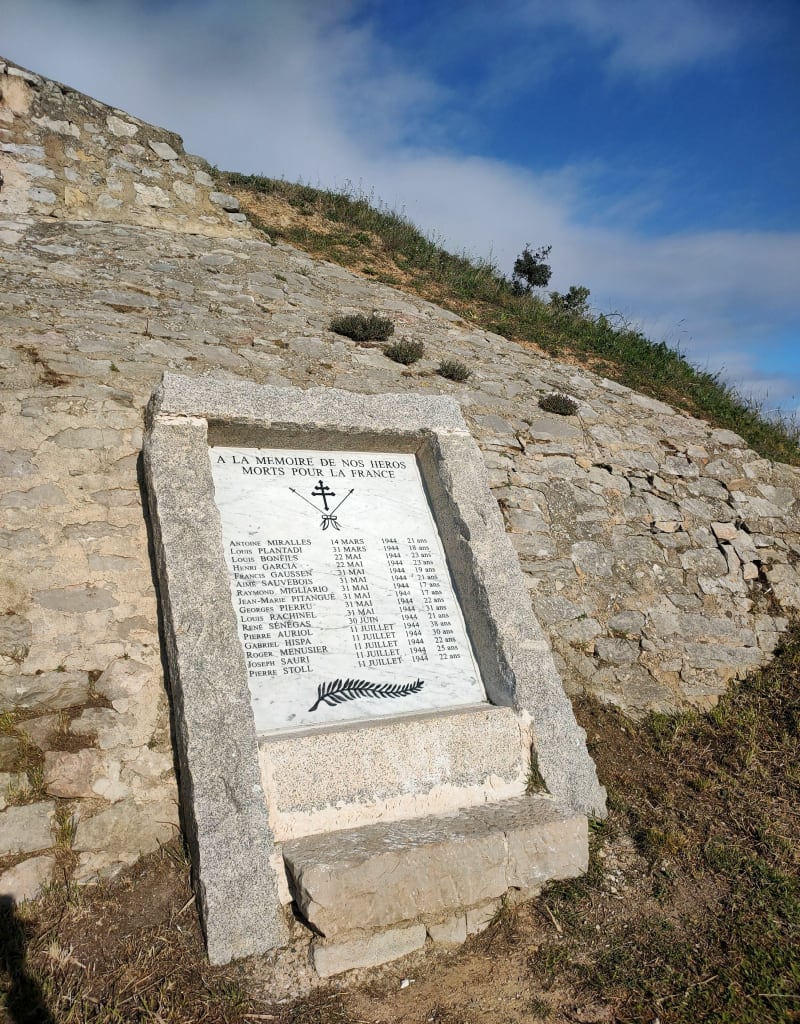 Mont St Bauzille - garrigue- et panorama - Villeneuve-lès-Maguelone