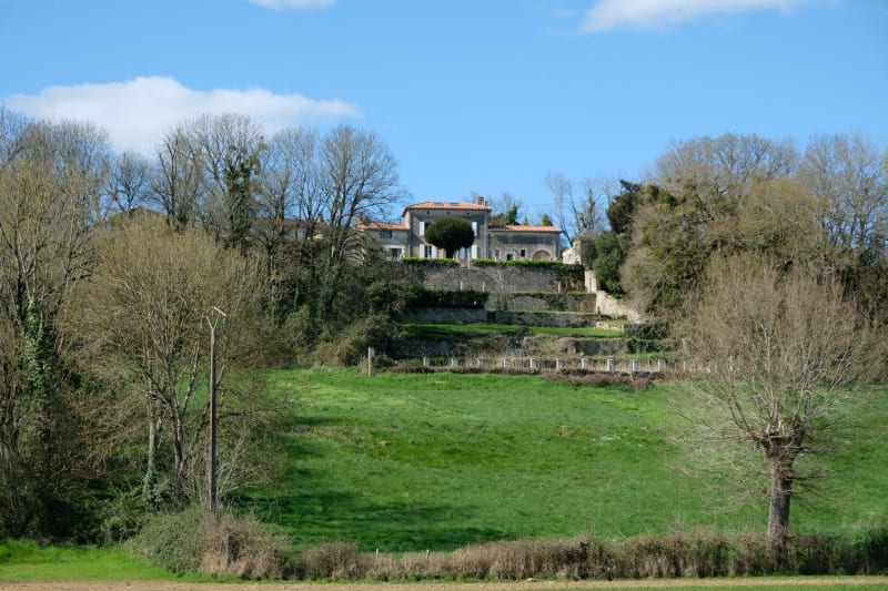 Tour à Saivre, près de Saint Maixent l'école - Saivres