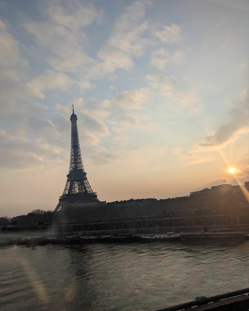 Tour Eiffel et Seine - Paris