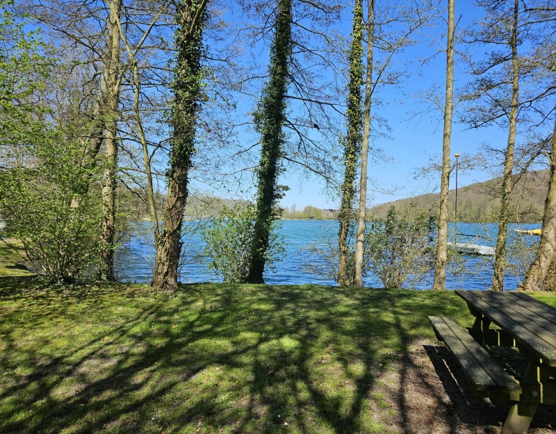 Tour du lac de Caniel - Clasville
