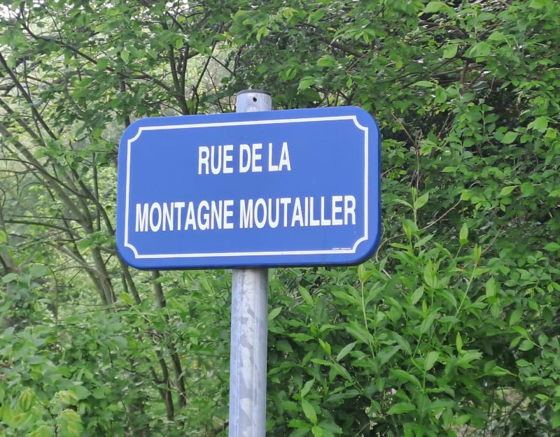 Vers le château de Pernant et Pelle à Four - Pernant