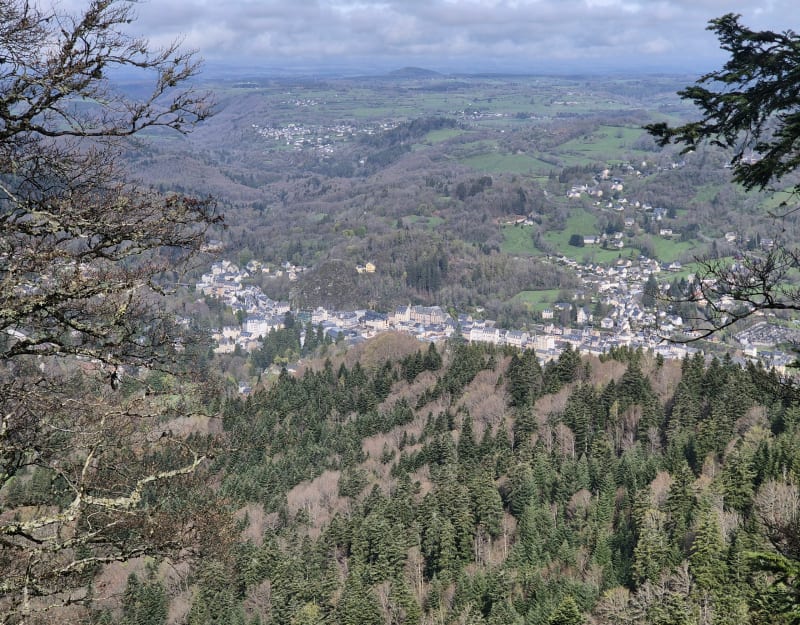 Rocher de l'Aigle à La Bourboule - La Bourboule