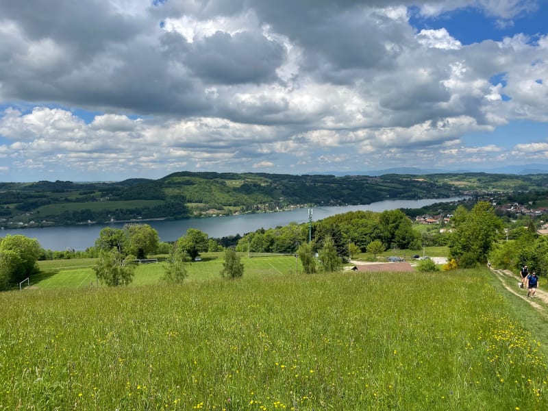Bilieu, ses alentours et vue sur le lac Paladru - Bilieu