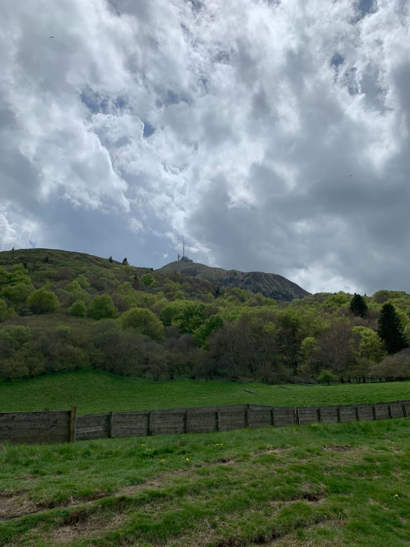 Au pieds des volcans + le puy de Pariou - Orcines