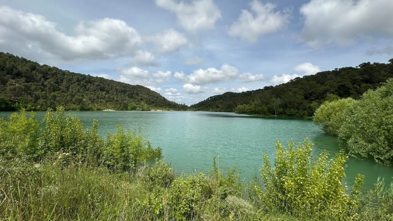 Le Lac de Cécélès et le Sentier des Charbonniers - Sainte-Croix-de-Quintillargues