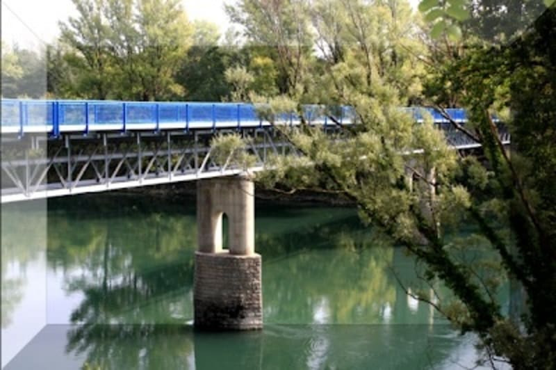 Petit tour de la ville de Miribel en passant par le parc - Miribel