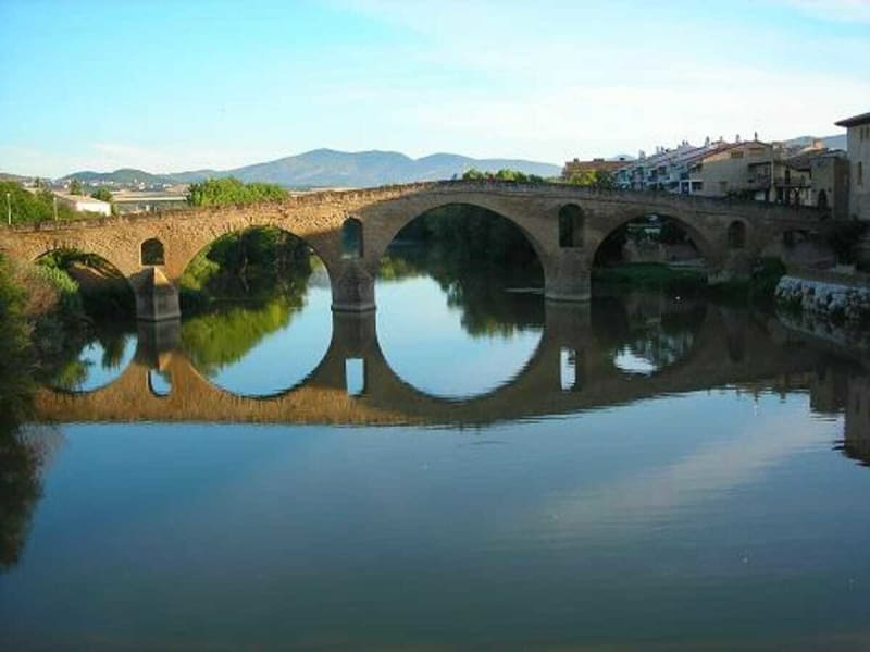 Randonnée à Puente la Reina : Découvrez le Patrimoine de Navarre - Puente la Reina