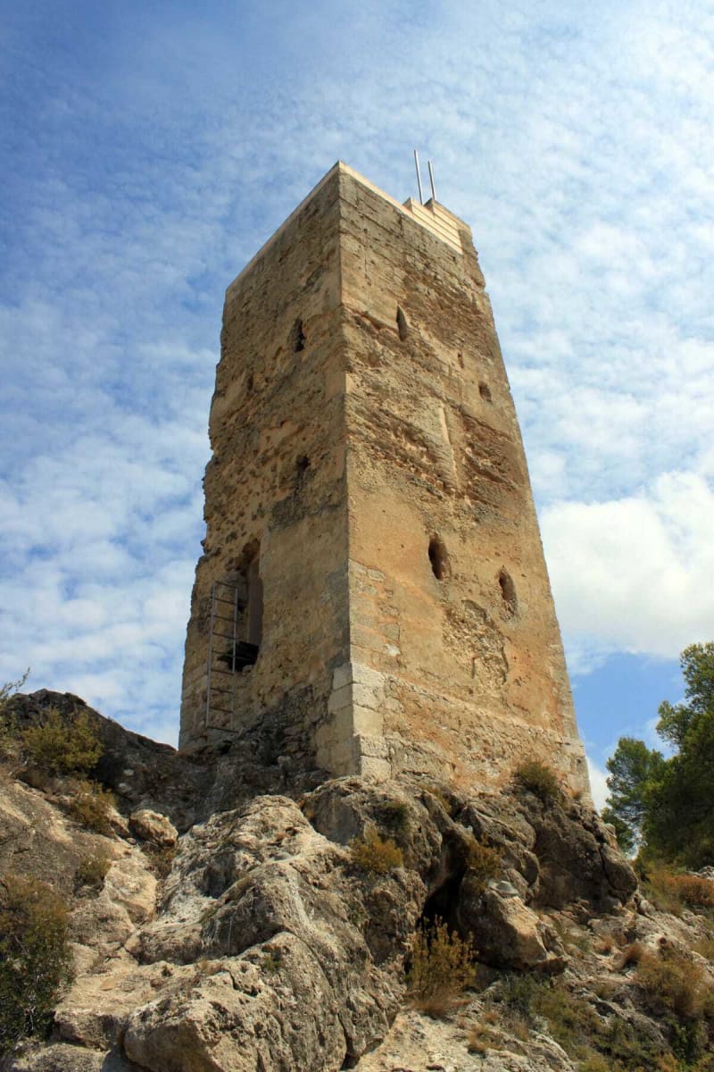 Randonnée à Moixent : Découvrez les Pinturas Rupestres et la Torre Mora - Moixent