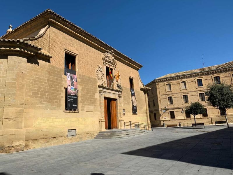 Randonnée à Huesca/Uesca : Exploration du patrimoine historique et culturel - Huesca
