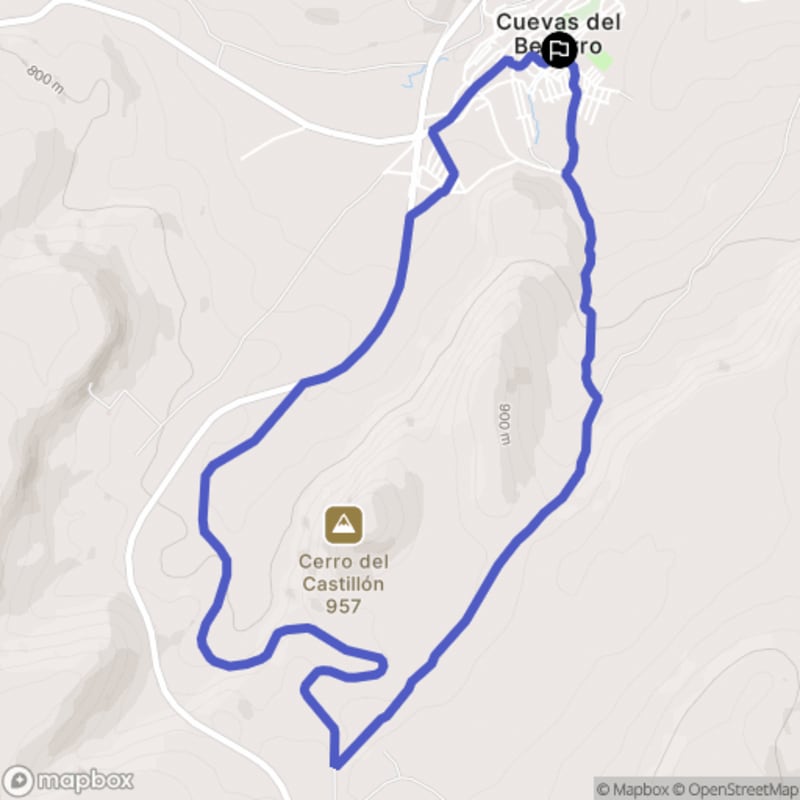 Randonnée à Cuevas del Becerro: Exploration du Cerro del Castillón - Cuevas del Becerro