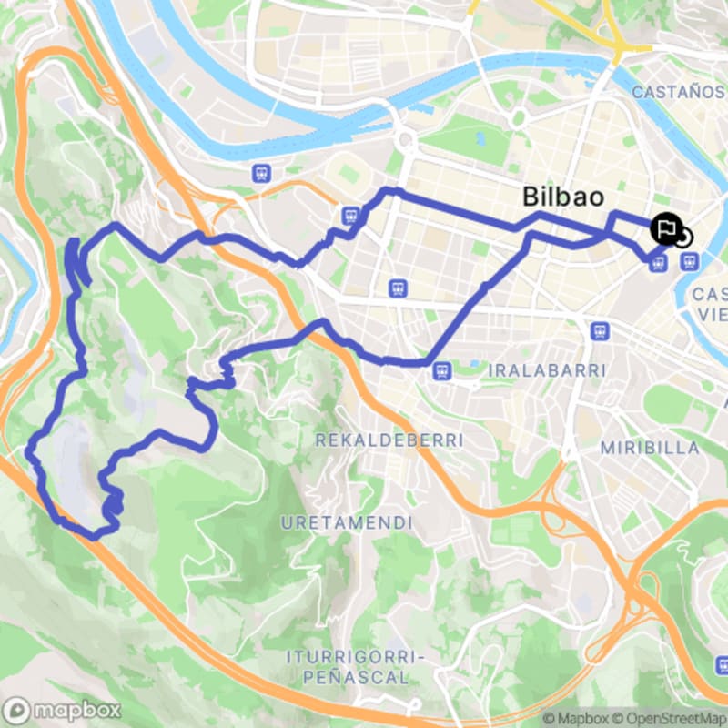 Randonnée à Bilbao au départ d'Abando : Itinéraires et paysages de l'Euskadi - Bilbao