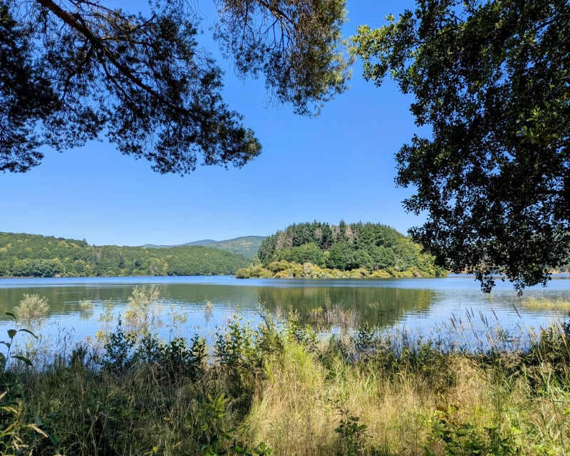Tour du lac de Laouzas - Nages