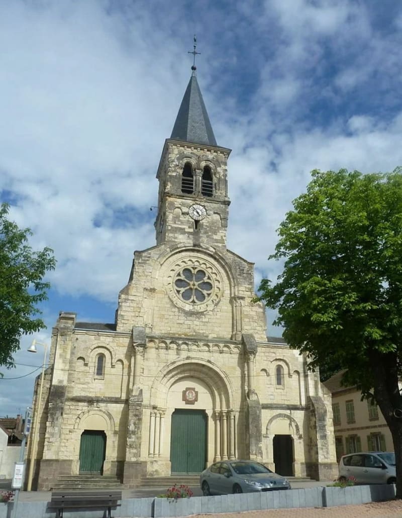 Le Donjon - Neuilly-en-Donjon - Lenax - Le Donjon