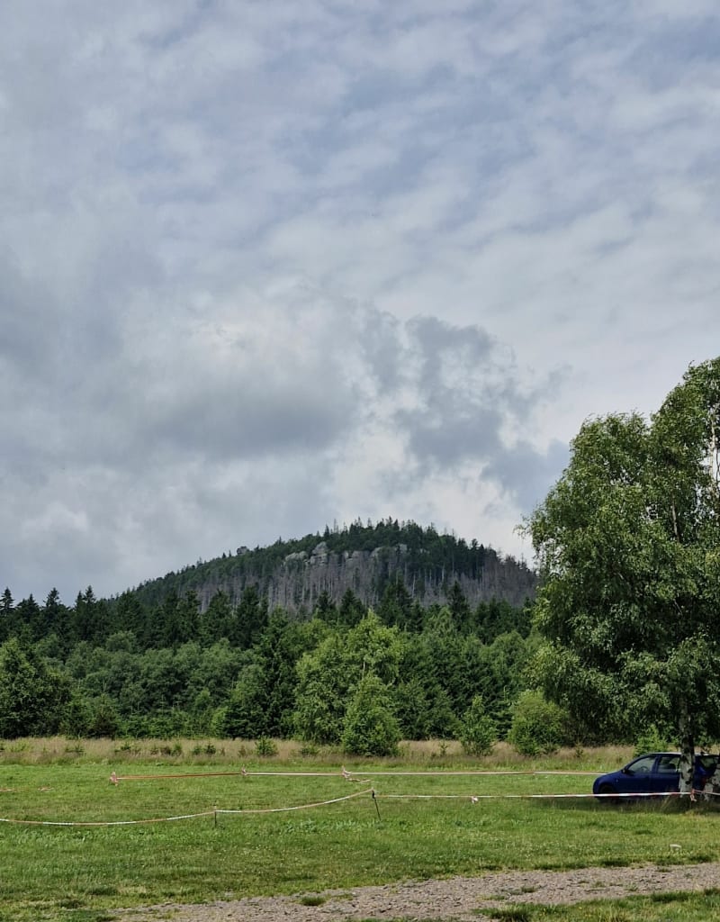 Szczeliniec - Karłów