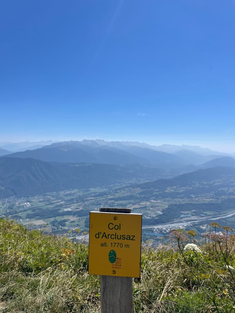Aller-retour au Col d'Arclusaz - École