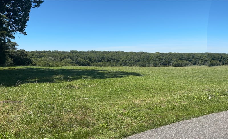 Route forestière, canal et points de vue depuis Charmes - Charmes