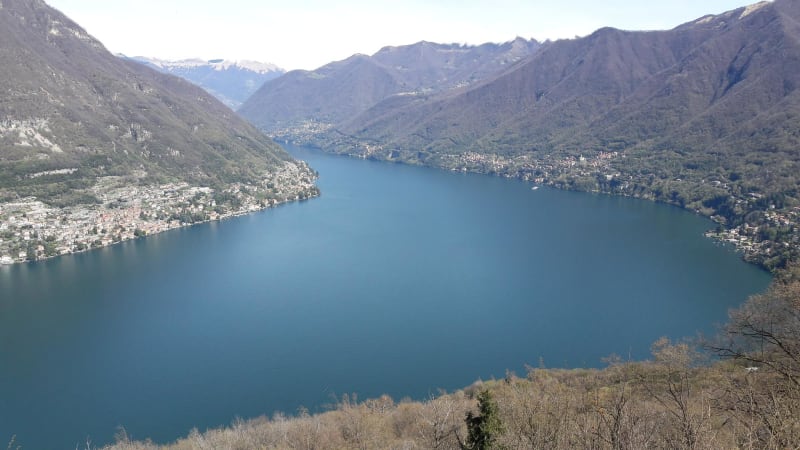 Montepiato : le Lac de Côme et la Pierre suspendue - Torno