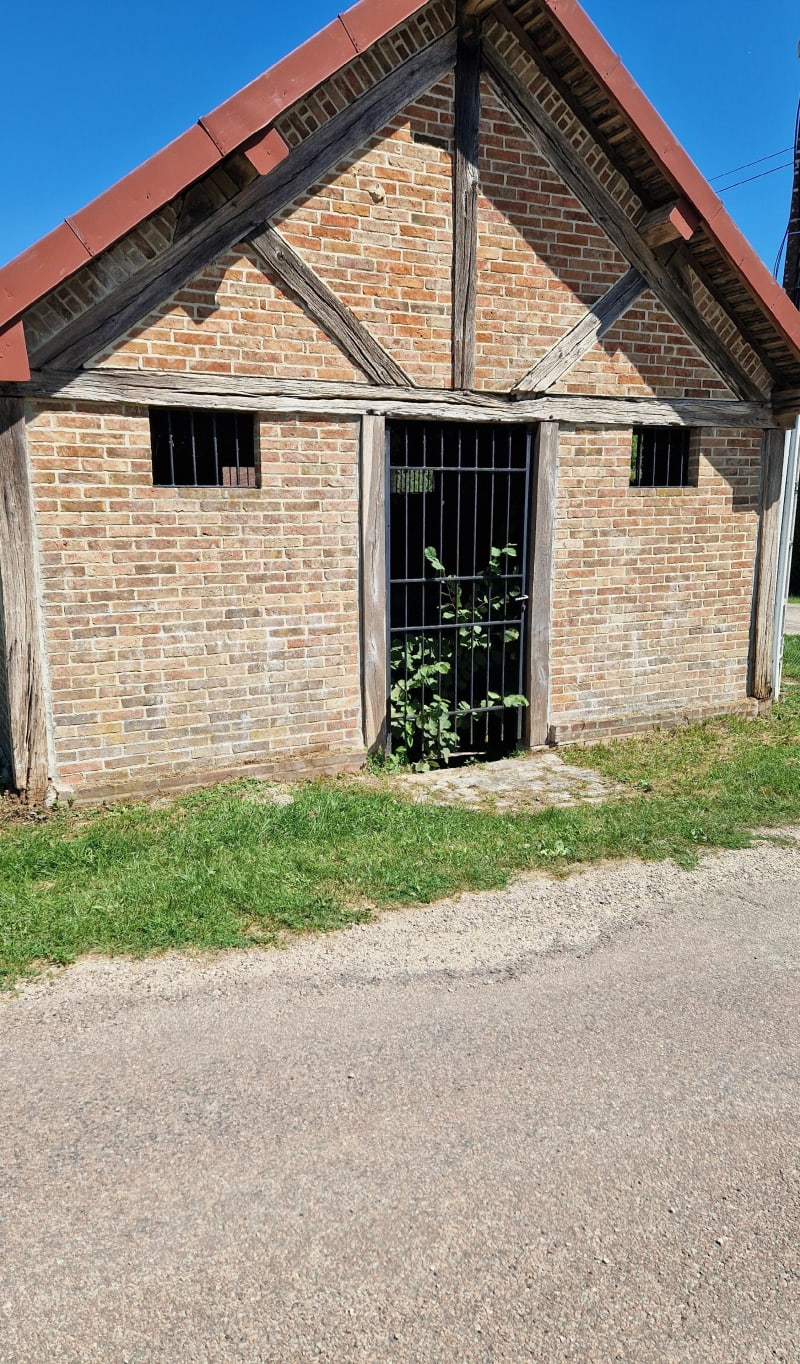 Tour de St Phal - Saint-Phal