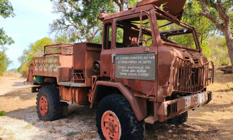 Sentier du mémorial des Pompiers au Lavandou - Le Lavandou