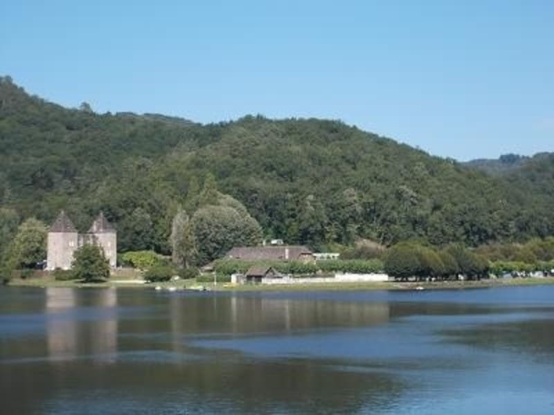 Sur la Dordogne entre Beaulieu et barrage du Chastang - Beaulieu-sur-Dordogne