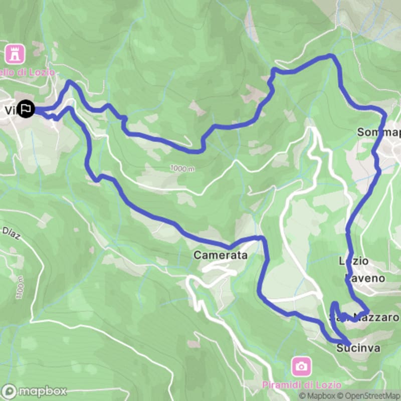 Randonnée pédestre au départ de Villa, Lozio : Exploration des paysages de Lombardie - Villa