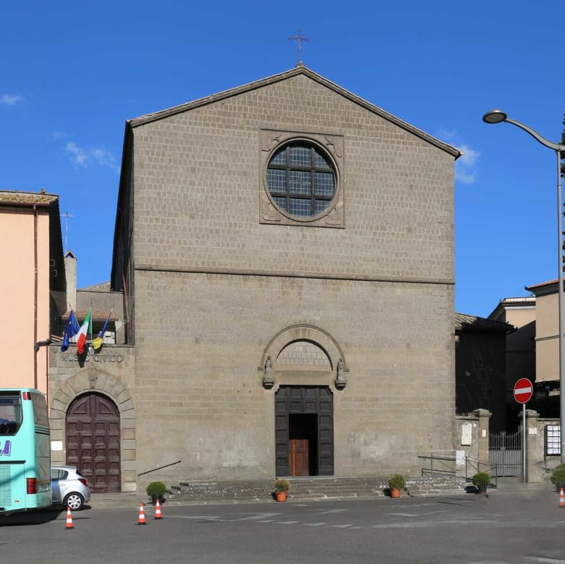 Randonnée à Viterbo au départ de Villanova : Découverte culturelle et urbaine - Viterbo