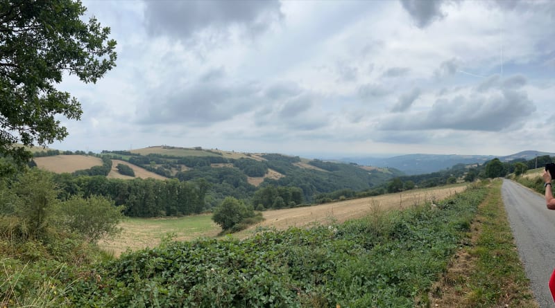Le sentier des Canabières - Salles-Curan