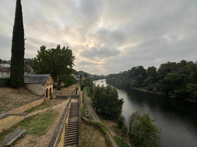 Boucle vallonée au calme par le canal de Limeuil - Saint-Germain-et-Mons