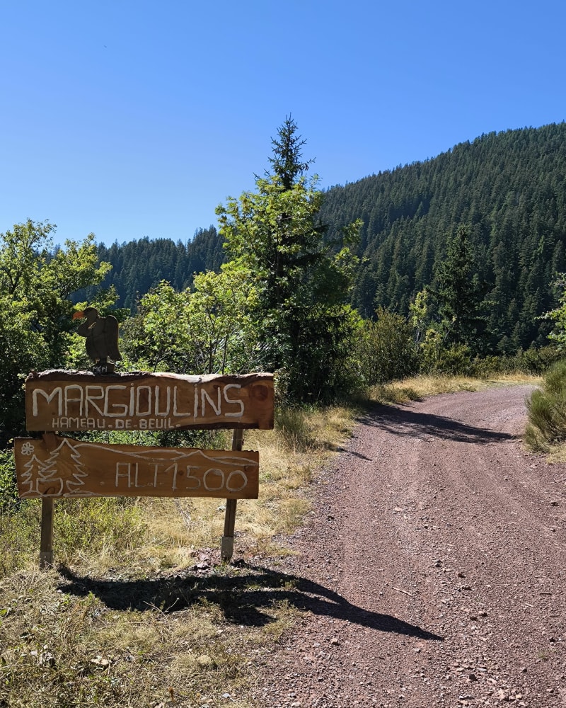 Circuit des terres rouges à Valberg - Péone
