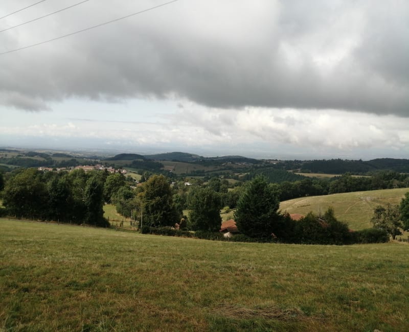Montchal au départ de Sainte-Agathe-en-Donzy - Sainte-Agathe-en-Donzy
