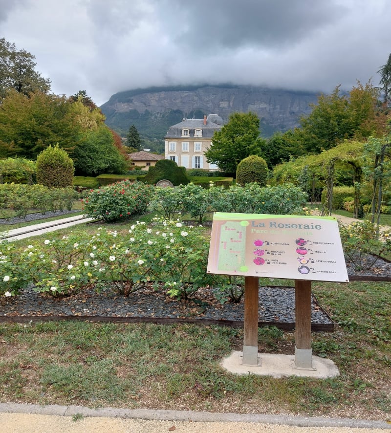 A travers les parcs du Bachais et du Bruchet à  Meylan - Meylan