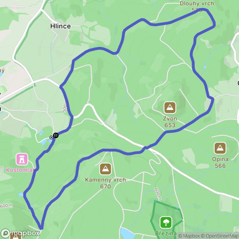 Średnio trudna, 8,2 km dystansowa wędrówka turystyczna rozpoczynająca się w Kostomlatach pod Milešovką. - Kostomlaty pod Milešovkou