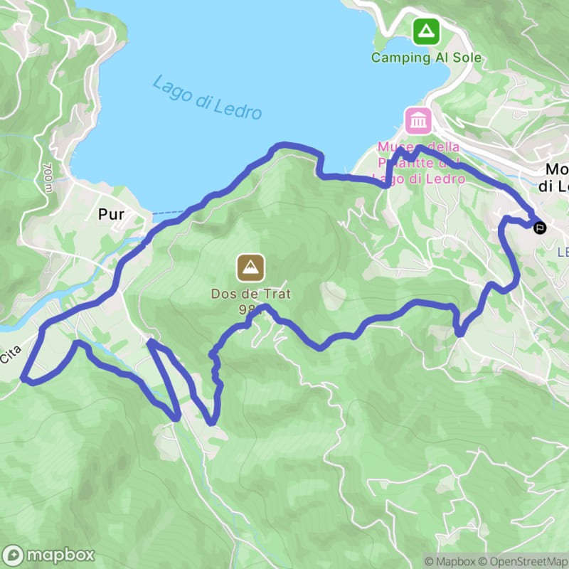 Randonnée pittoresque au départ de Barcesino, Ledro, Trentino - Molina di Ledro