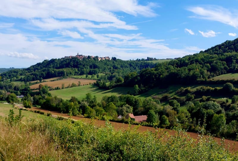 Village de Flavigny, camp de César et lavoirs - Darcey