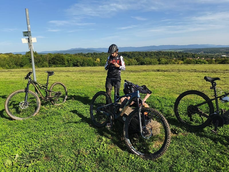 VTT avec Juju et Louis à Héricourt - Héricourt